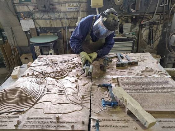 Berja completa su museo histórico con un relieve de la Batalla de 1569