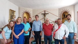 Imagen de archivo de la visita del alcalde a las fiestas de El Trebolar.