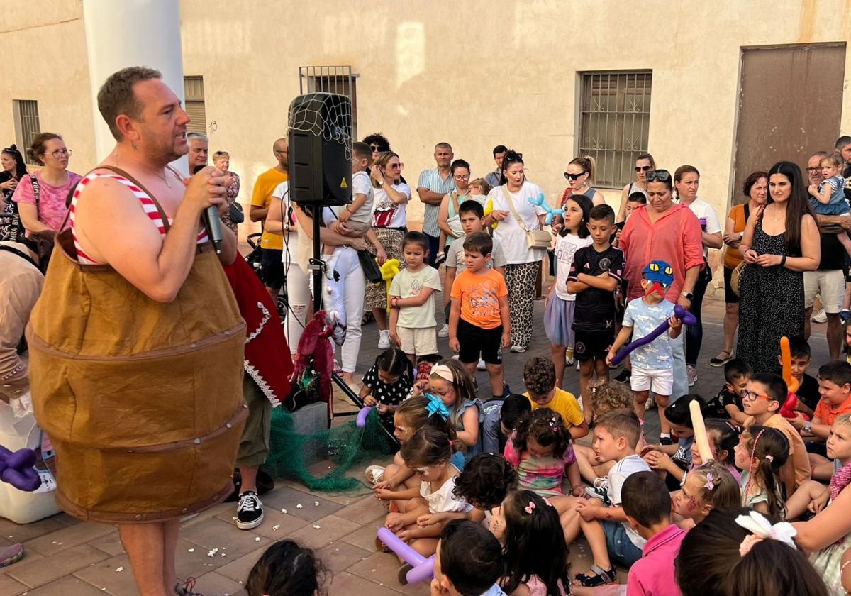 La Noche en Blanco de Adra, un estímulo para revitalizar el comercio tradicional