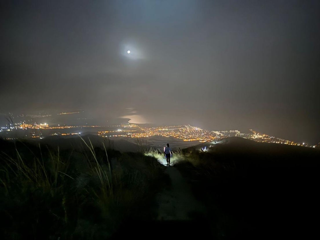 La Superluna de Esturión, desde el 'balcón' de Adra