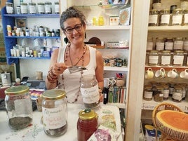 De Cándula a Namasterra: el traspaso de una tienda ecológica que mantiene su esencia