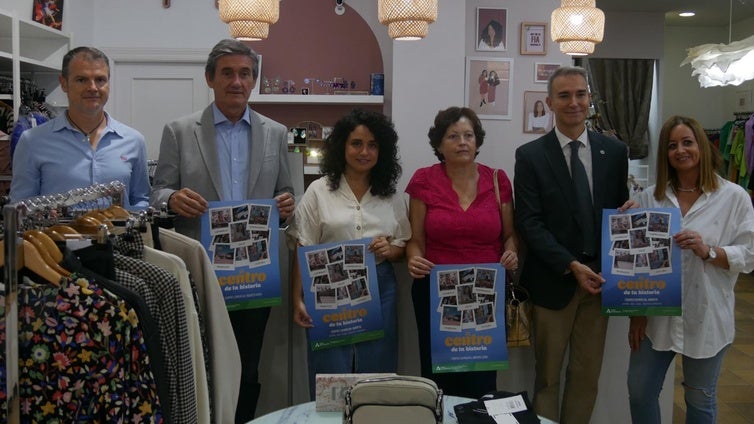 El Centro Comercial Abierto de Adra se lanza a cazar clientes como referente en la comarca