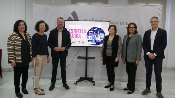 El 'Sorteo Estrella' premia esta Navidad en Adra con 3000 euros a los clientes del comercio abderitano