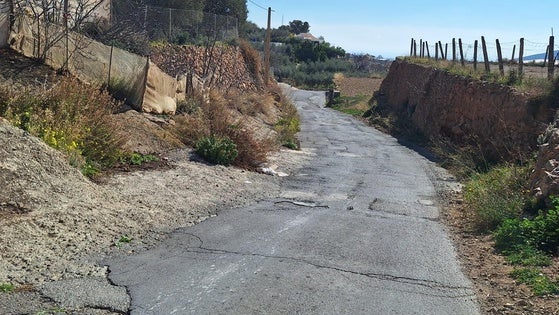 Dalías mejora sus infraestructuras rurales con el Plan de Caminos 2024