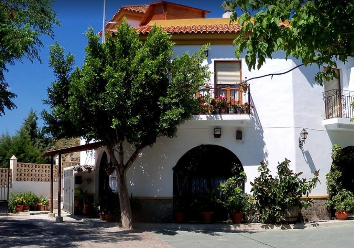 El Ayuntamiento de Canjáyar saca a licitación el restaurante de la Piscina Municipal