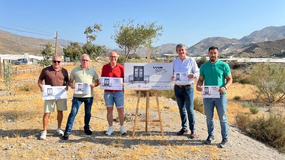 Manuel Cortés presenta el XXXIII Rally fotográfico 'Ciudad de Adra'