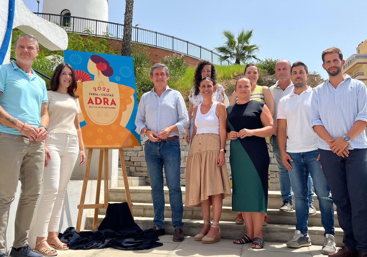 Adra presenta 'Feria en la piel', el cartel anunciador de sus fiestas patronales de este 2025