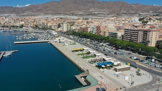 La Junta reparará el dique de poniente del puerto de Adra con una inversión de medio millón de euros
