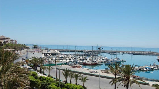 La Junta adjudica la reparación del dique de Poniente del Puerto de Adra