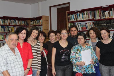 El poeta virgitano Perfecto Herrera asiste hoy a la biblioteca y al taller de escritura creativa