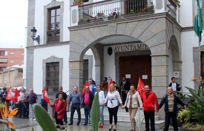 El PSOE de Adra y Berja se unen a la acción ‘Abraza tu ayuntamiento’