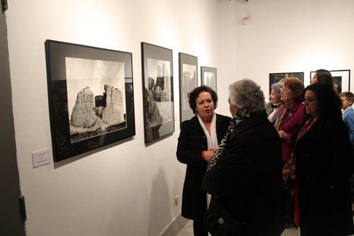Erik Frans Woudstra ‘escribe con luz’ en Adra