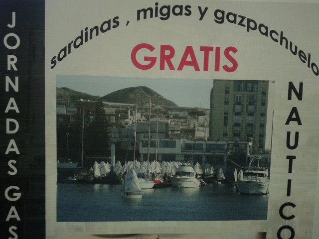 El Club Náutico de Adra invita a sardinas, migas y 'gazpachuelo' este fin de semana