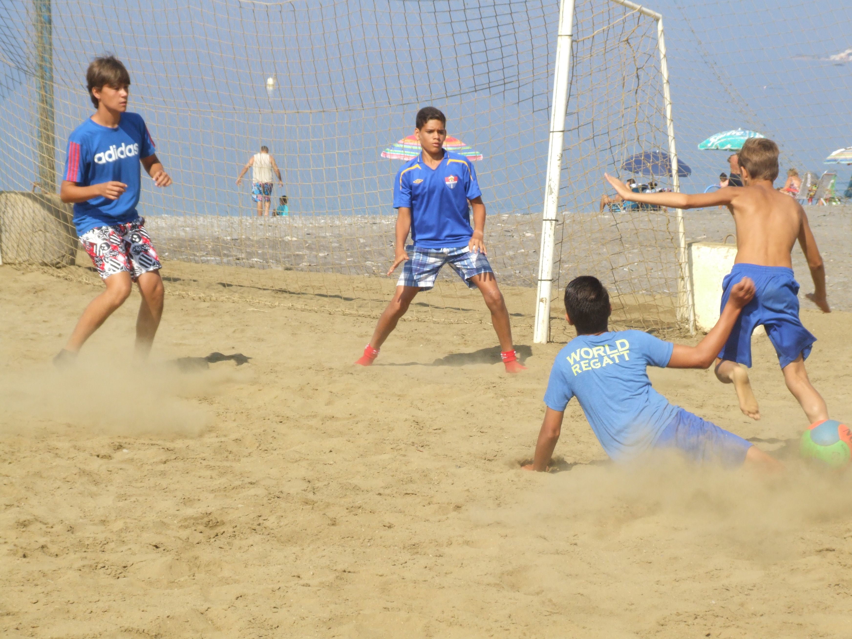 La programación deportiva de verano congrega a más de 2.500 participantes