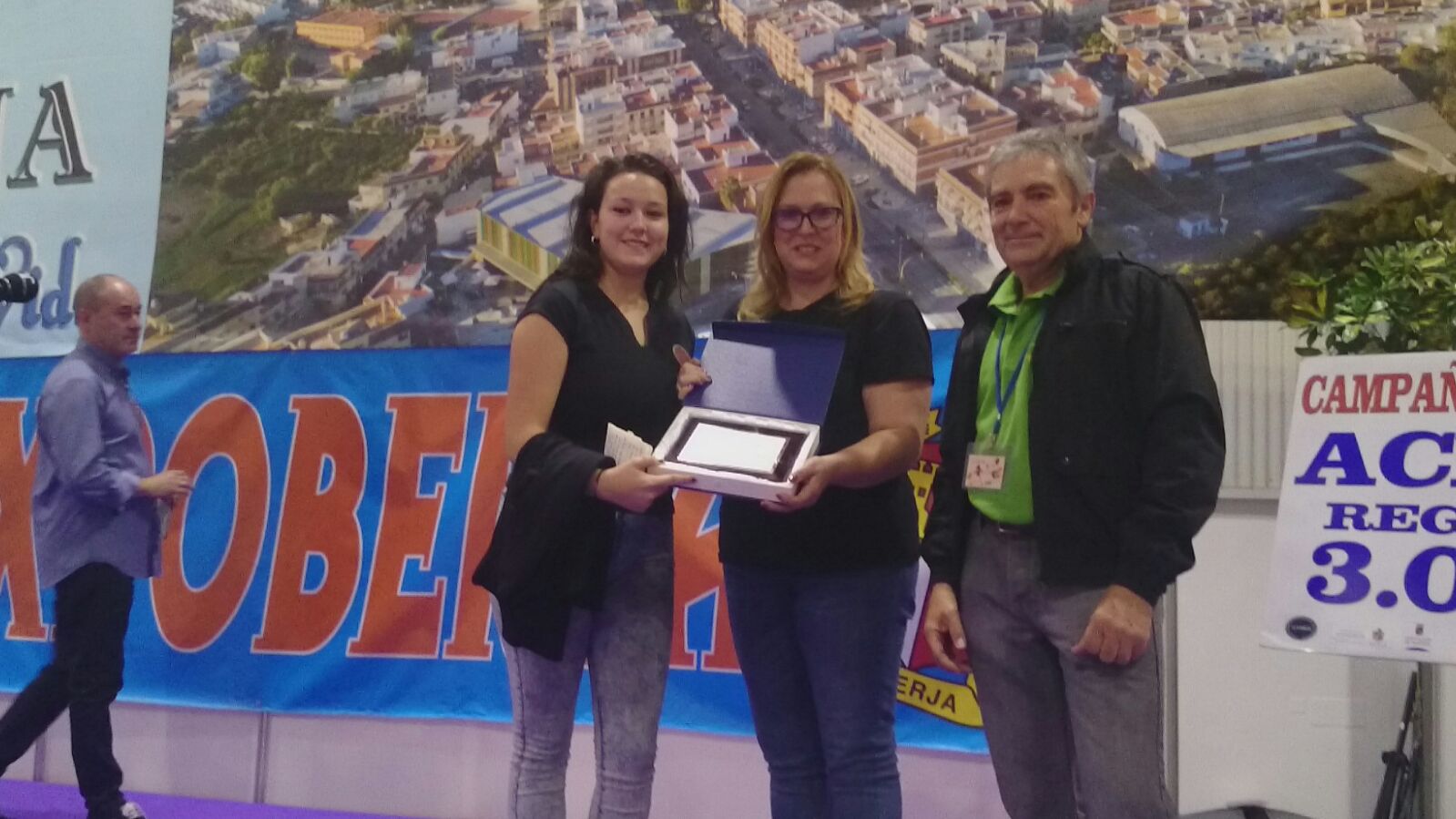 Almería Defensa Animal, premiada en Expoberja