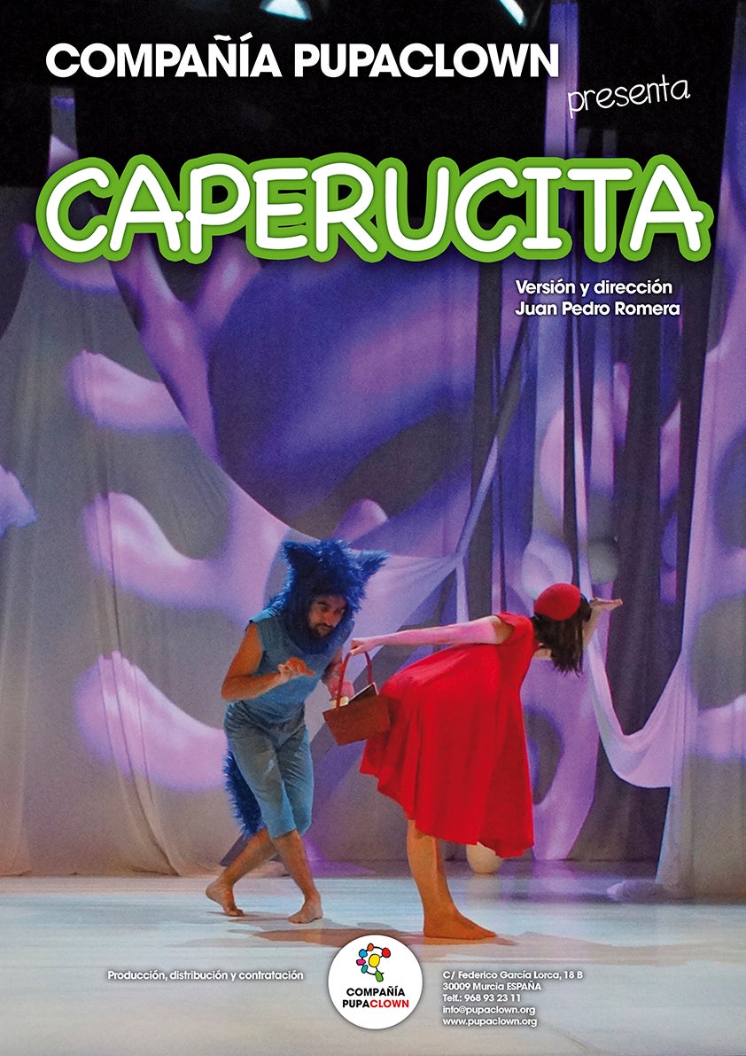 Caperucita visita el Centro Cultural de Adra