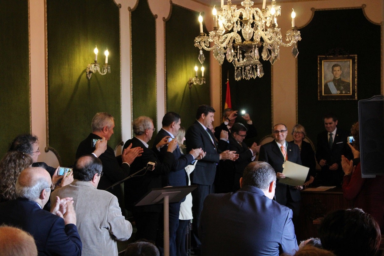 Berja, capital de la historia de Andalucía en el ingreso oficial de Valeriano Sánchez