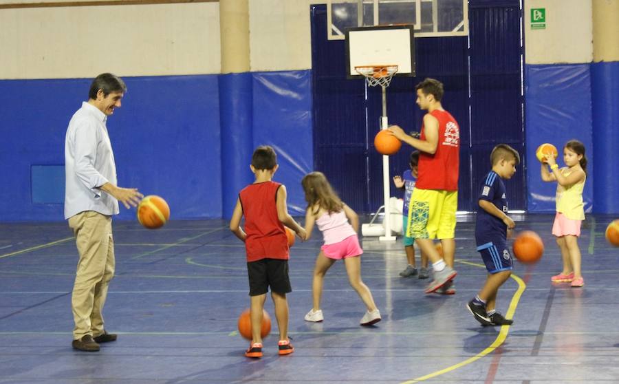 El baloncesto, una opción más para disfrutar de las vacaciones de verano