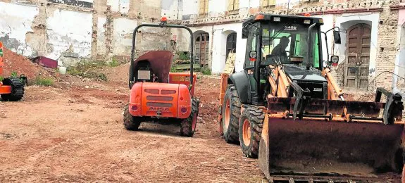 La puesta en valor del Molino del Perrillo, considerada la joya arquitectónica de Berja, es una de las prioridades para 2017.