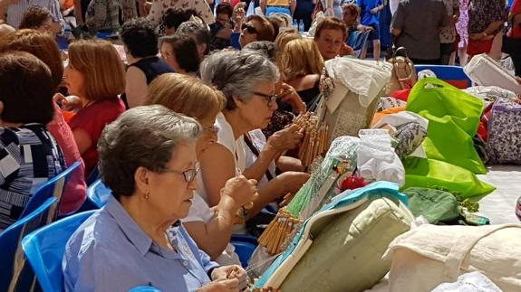 Adra, fiel a su cita con el bolillo