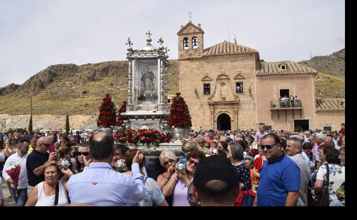 La Romería de la Virgen del Saliente en Albox reúne de nuevo a miles de peregrinos