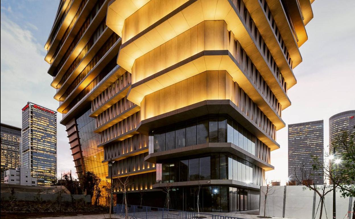 Premios Macael | Edificio Toha, Centro Canalejas y CEO de La Zagaleta los reciben