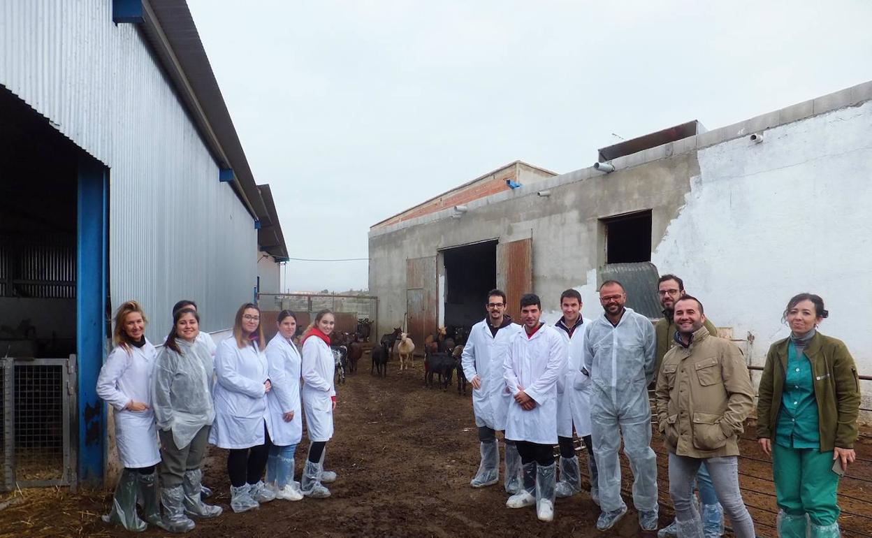 La Delegación de Agricultura de la Junta y ganaderos del Almanzora colaboran con la UAL