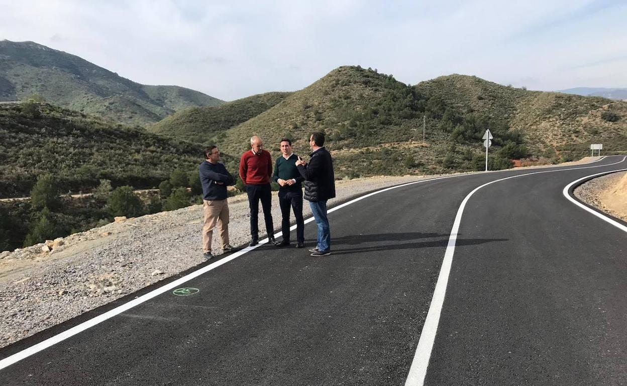 Finalizada la carretera que une Albanchez a la barriada lubrinense de Rambla Aljibe