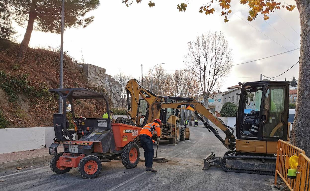 Serón inicia la canalización de gas en las principales calles del pueblo