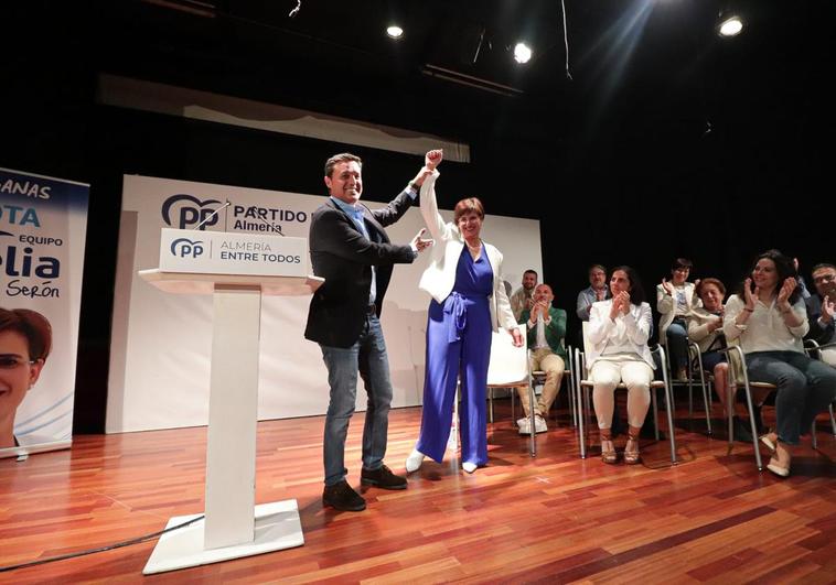 Celia Granados se rodea del mejor equipo para ganar las elecciones en Serón