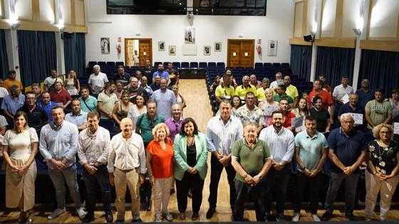 Diputación entrega en Tíjola los diplomas del curso Dúmper a los trabajadores del PFEA
