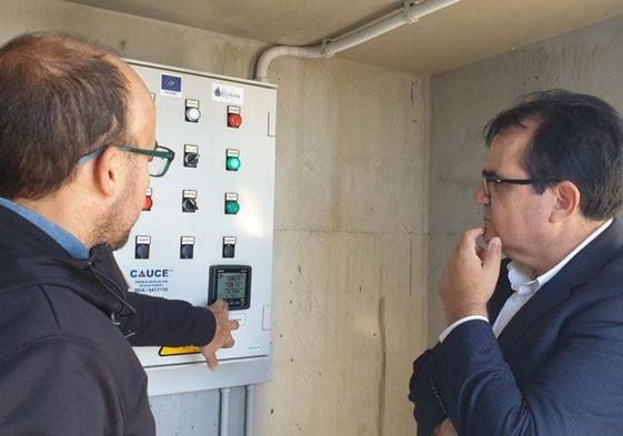 Diputación mejorará el abastecimiento en Oria con un campo solar y obras en sus depósitos de agua