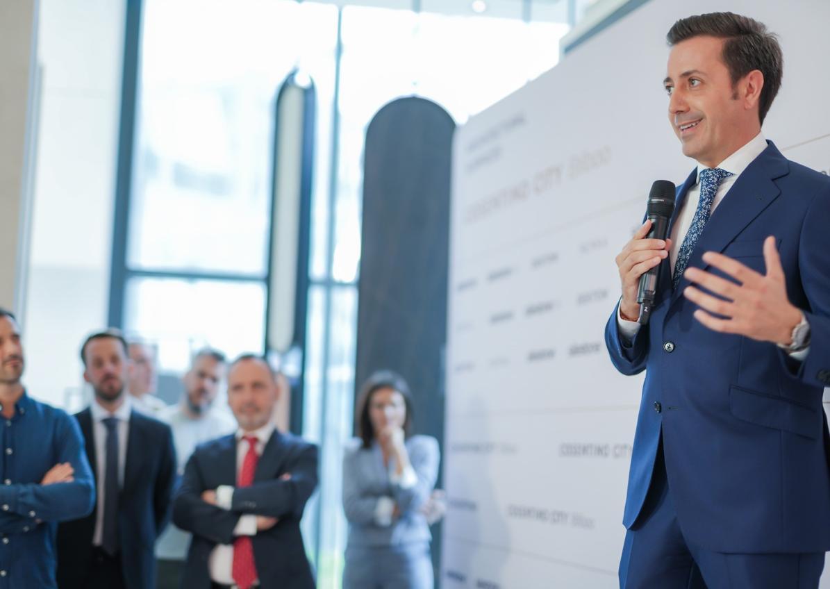 Imagen secundaria 1 - Bilbao se «reviste» con el primer Cosentino City en Euskadi