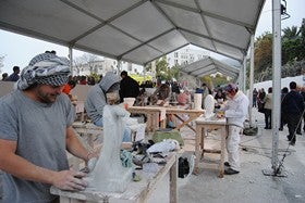 La Universidad de Almería acoge desde el lunes a los 47 participantes en la IV Semana de Escultura Rural en Mármol