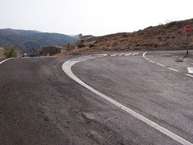 Diputación mejorará la limpieza de  la red provincial de carreteras también en el Almanzora