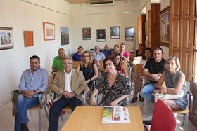 Serón firma el acuerdo para integrar el programa de Acción Local en Salud