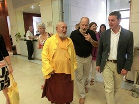 El Lama Gagnchen Rimponche en la Diputación Provincial