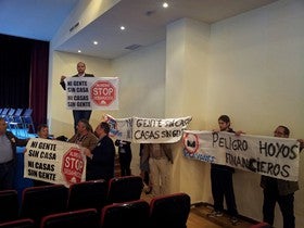 Izquierda Unida rechaza los desahucios en el acto del Día de la provincia de Macael