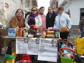 Los olulenses se solidarizan a través del banco de alimentos de Servicios Sociales del consistorio