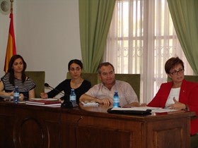 Empresarios de Arboleas conocen las líneas de financiación de IDEA y las ayudas de la Agencia Andaluza de la Energía