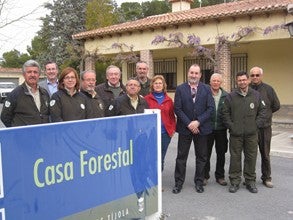 En Tíjola José Manuel Ortiz valora la labor de los agentes de Medio Ambiente en el cuidado y mantenimiento del patrimonio forestal
