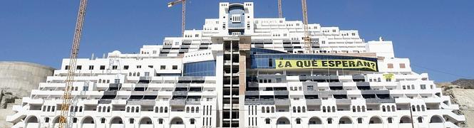 El TSJA declara ahora "urbanizable" el suelo del hotel del Algarrobico