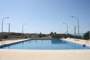 Los vecinos de Albox ya pueden disfrutar de la piscina municipal que se ubica en Las Pocicas