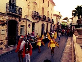 Cantoria llena sus calles de Fantasía, color y diversión en su II Noche en Blanco