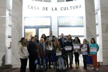El ayuntamiento de Olula del Río premia a las redacciones en honor a San Sebastián y San Ildefonso