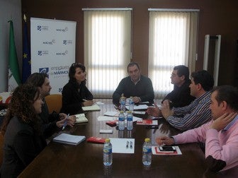 La delegación de ICEX en Almería se interesa por conocer la situación y necesidades del sector del mármol
