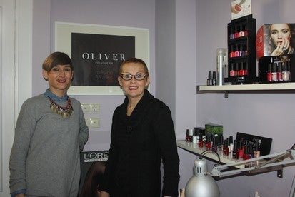 «Nuestra forma de trabajar nos han convertido en referentes en Albox y la zona» Rosa Mª Pardo   Gerente Peluquería Oliver de Albox