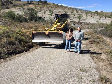 El Ayuntamiento de Albox procede al hormigonado y limpieza de siete caminos rurales en barriadas del municipio