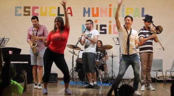 Más de 1.300 niños de la comarcan se divierten y aprenden en los conciertos didácticos de la Escuela Municipal de Música de Albox