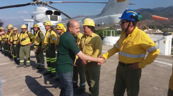 El delegado de Medio Ambiente supervisa la operatividad de los medios del Plan INFOCA en el Cedefo de Serón